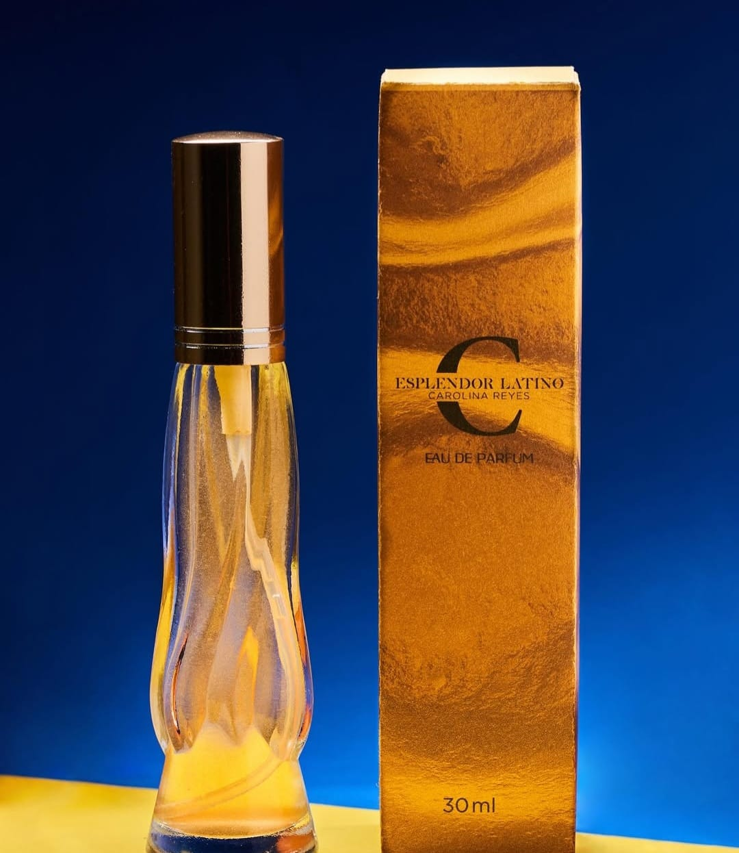 Fragancia Esplendor Latino by Carolina Reyes ( 30 ml )